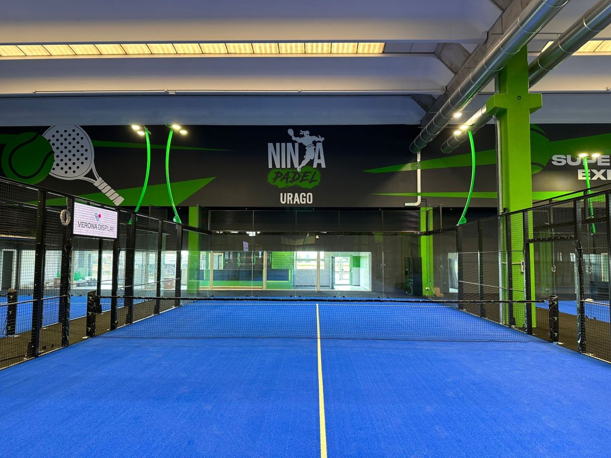 Vista aerea di Urago Ninja Padel